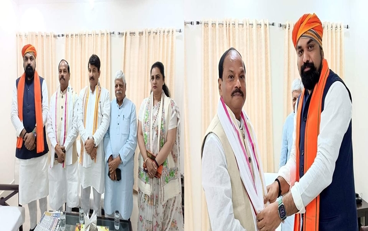 4 member high-level committee of BJP reaches Patna to probe incident of  lathi charge by police & death of party leader Vijay Kumar Singh
