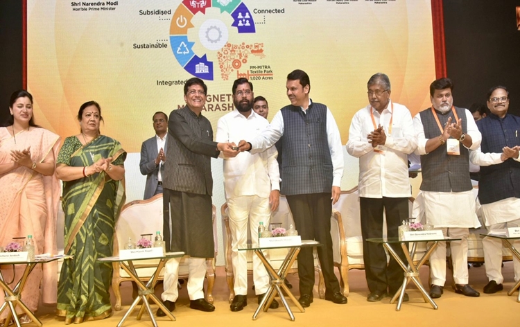 Maharashtra CM Eknath Shinde inaugurates PM MITRA Park in Amravati