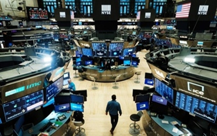 US Market: S&P 500 and Nasdaq fall amid below-expected quarterly results of Tesla and Netflix