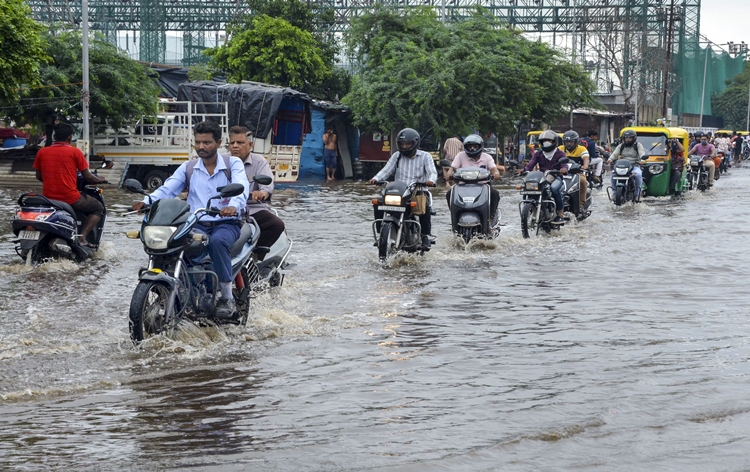 Rain disrupts normal life in many parts of several states; IMD forecasts more rain in various parts of country in coming days