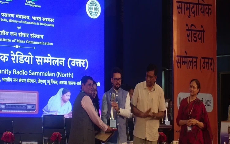 Govt to e-auction 808 channels in 284 cities to expand Radio's reach in country