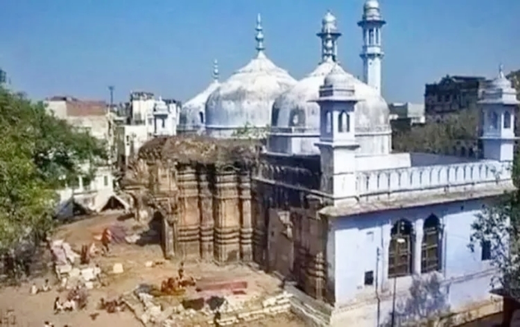 Supreme Court suspends scientific survey by ASI at Gyanvapi mosque complex in Varanasi till July 26
