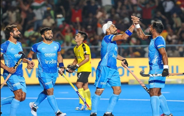 PM Modi & Sports Minister Anurag Singh Thakur congratulate Indian Men's Hockey Team for clinching Asian hockey Championship trophy