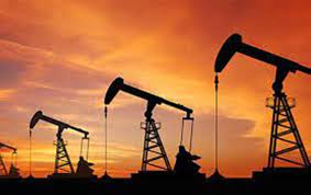 Oil prices rise more than half a percent