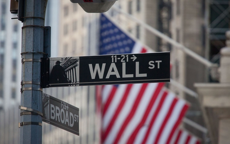 Wall Street ended mixed, as shares of Sales force climbed following upbeat forecast