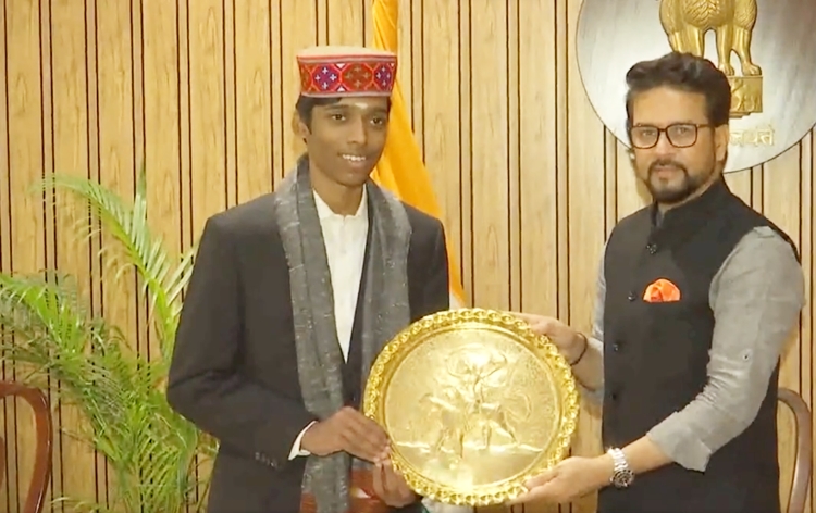 Sports Minister Anurag Thakur honors Chess Grandmaster R. Praggnanandhaa and his parents in New Delhi
