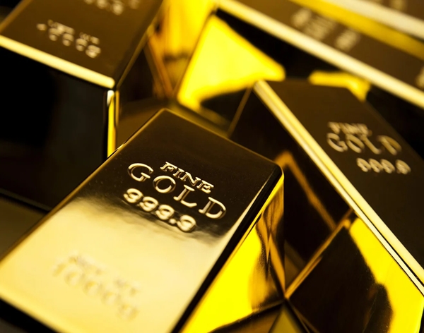 Gold up by Rs 548 to trade at Rs 66,915 per ten grams