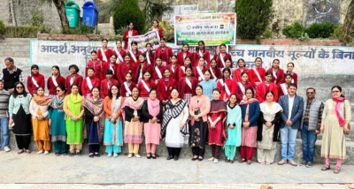स्वीप टीम तथा कुल्लू सब डिवीजन की स्वीप टीम ने छात्राओं व अध्यापकों से मतदाता शिक्षा एवं निर्वाचन सहभागिता कार्यक्रम के बारे में बातचीत की