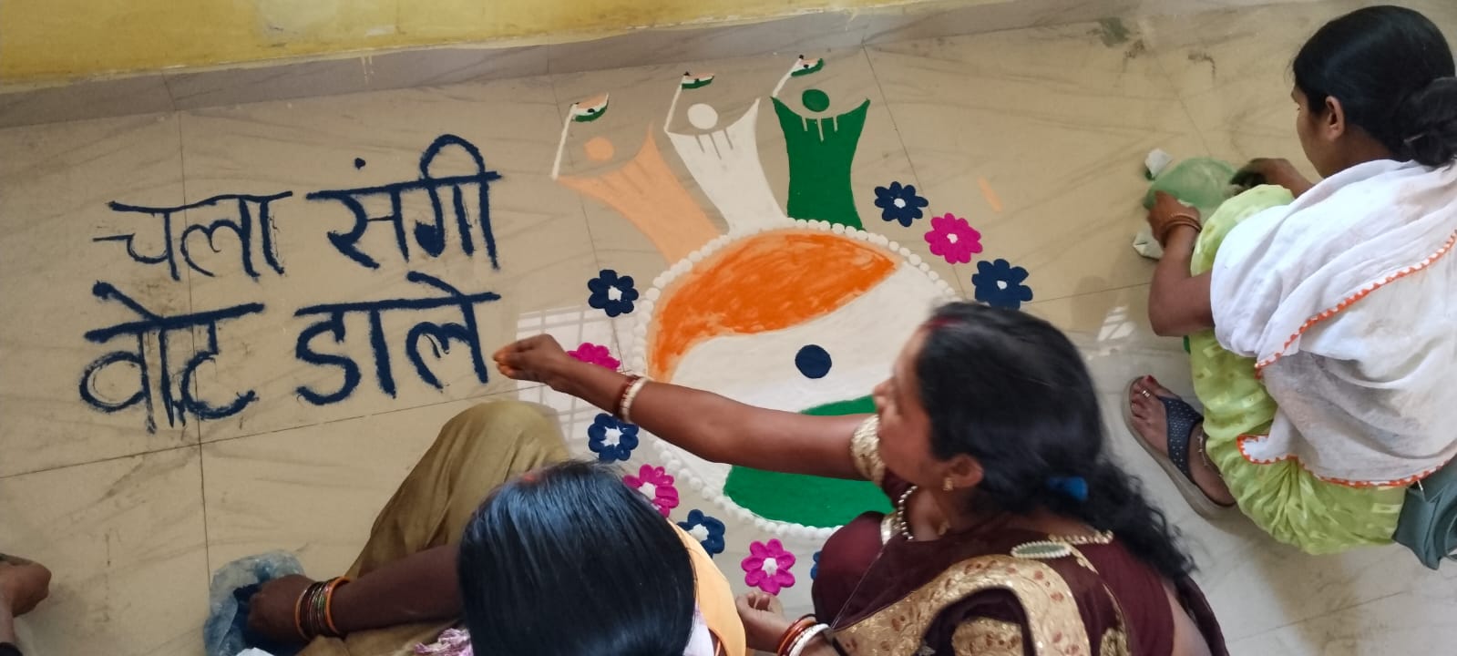 लोकसभा चुनाव के दौरान मतदाताओं को मतदान के लिए जागरूक करने छत्तीसगढ़ में इन दिनों विभिन्न कार्यक्रम आयोजित