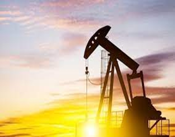 Crude Oil Futures Climb on IEA Demand Growth Revision