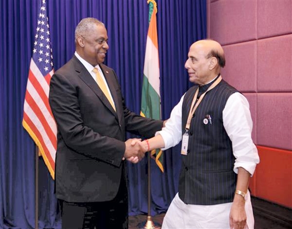 Raksha Mantri Rajnath Singh holds telephonic conversation with US counterpart Lloyd Austin to discuss regional security & defence cooperation