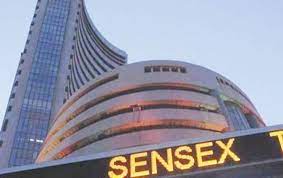 Sensex plunges 906 points, Nifty settles at 21,998