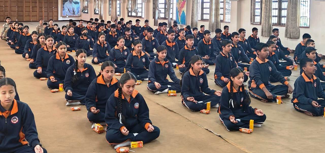 विश्व हीमोफिलिया दिवस सरस्वती विद्या मंदिर वरिष्ठ माध्यमिक पाठशाला विकास नगर में आयोजित