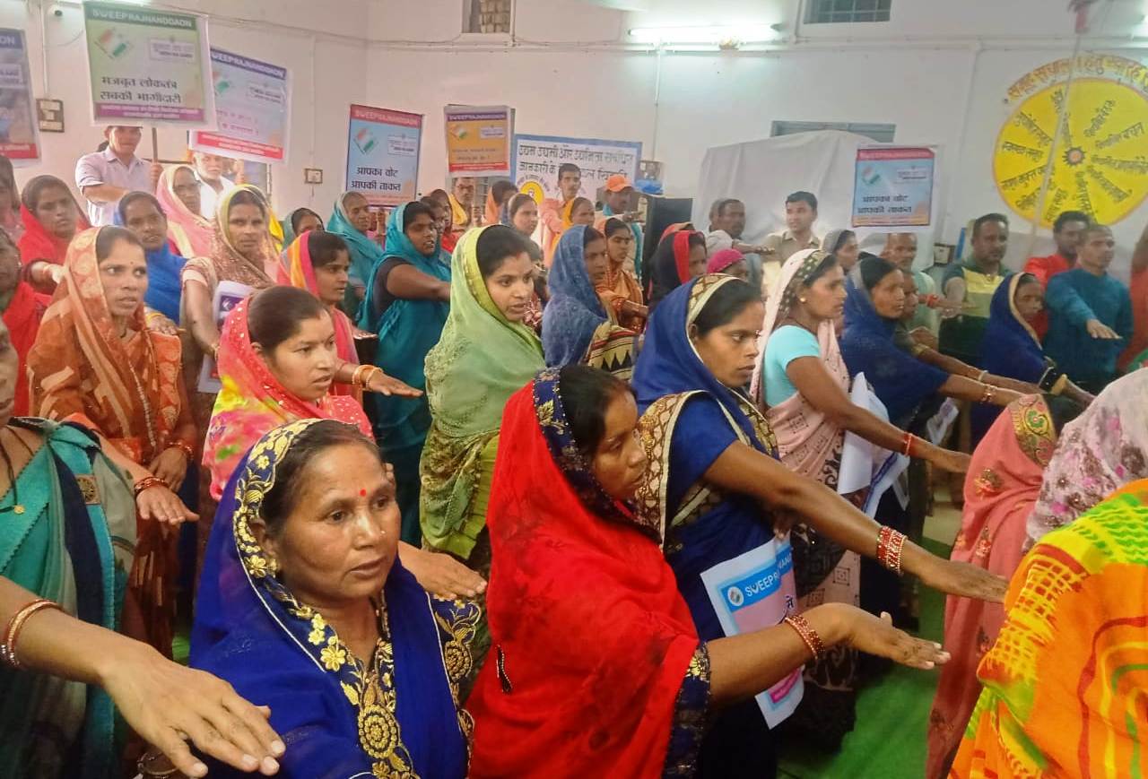 मतदाताओं को जागरूक करने के लिए छत्तीसगढ़ में विभिन्न कार्यक्रमों का आयोजन