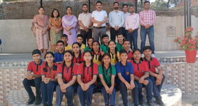 चित्रों एवं कविताओं के माध्यम से विद्यार्थियों ने बताए विकसित भारत के भाव