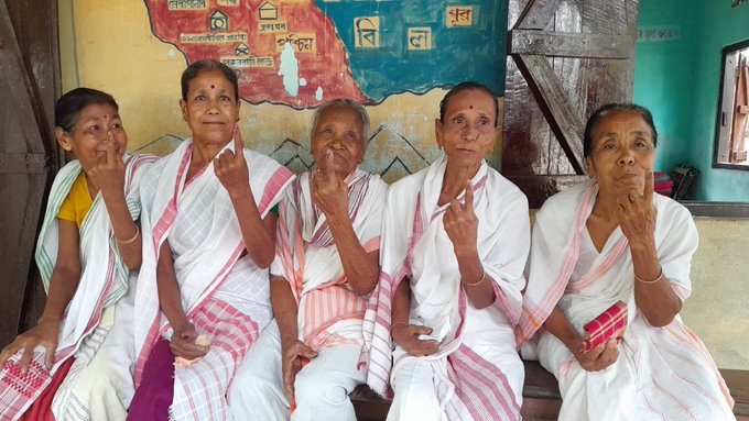 ৰাজ্যৰ ৫টা সমষ্টিত লোকসভা নিৰ্বাচনৰ ভোটগ্রহণ সম্পন্ন, বিয়লি ৫ বজাপর্যন্ত প্ৰায় ৭১ শতাংশ ভোটদান