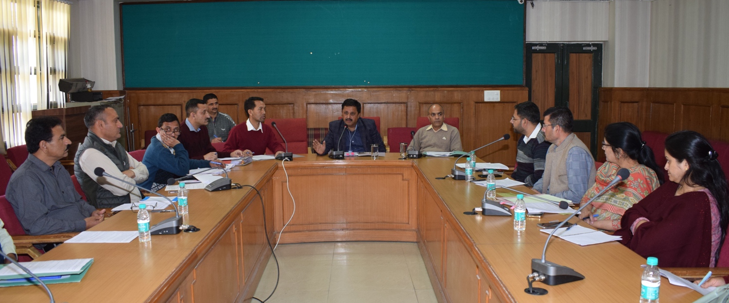 मैनुअल स्केवैंजर्स अधिनियम, 2013 के अंतर्गत गठित ज़िला स्तरीय सतर्कता सर्वेक्षण समिति की बैठक उपायुक्त की अध्यक्षता में आयोजित हुई
