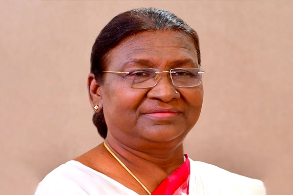 ঈদ-উল ফিটৰ উপলক্ষে সমগ্ৰ দেশবাসীলৈ ৰাষ্ট্ৰপতি, উপ-ৰাষ্ট্ৰপতি আৰু প্ৰধানমন্ত্ৰীৰ শুভেচ্ছা জ্ঞাপন