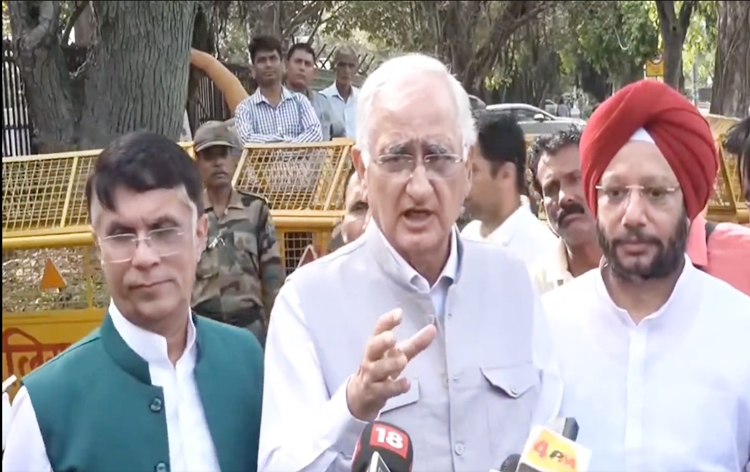 Congress party delegation meets with EC in Delhi appealing it to stop misleading and divisive advertisements in states