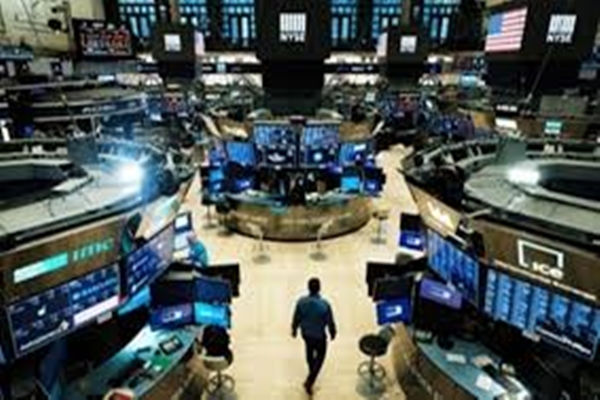 US Stocks Close Lower on Rising Treasury Yields and Geopolitical Concerns