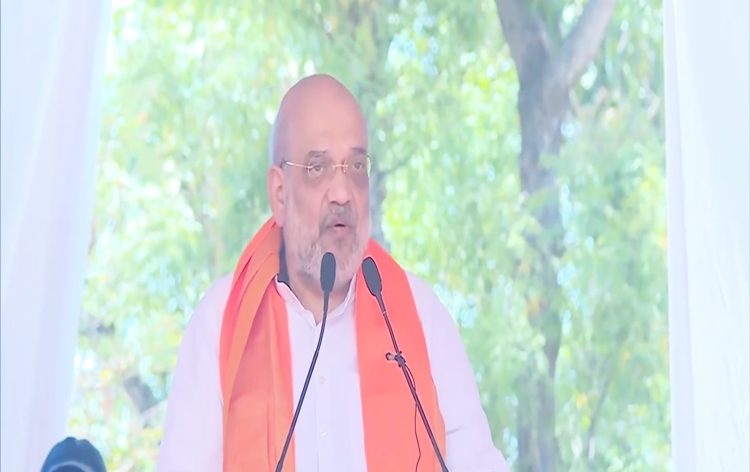 Amit Shah addresses public meeting in Hukkeri 