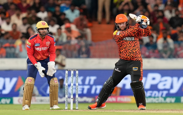 IPL Cricket: Sunrisers Hyderabad beat Punjab Kings by four wickets