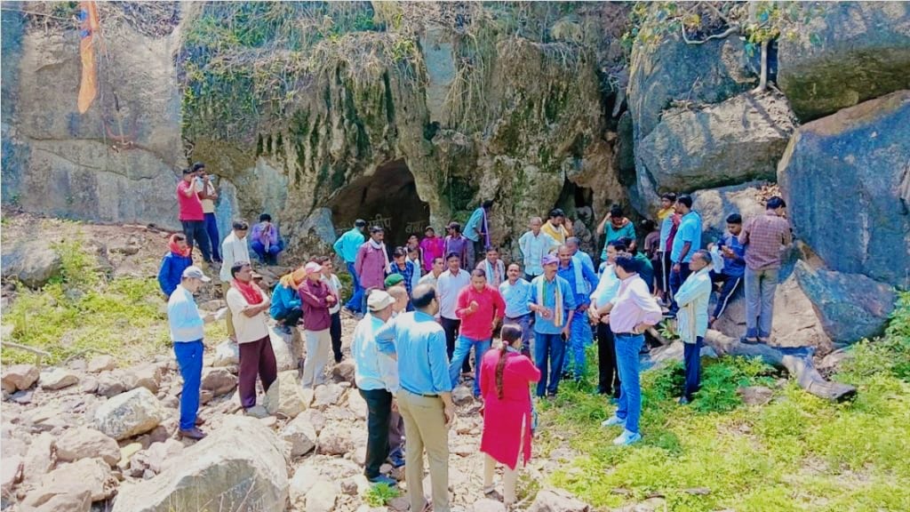 छत्तीसगढ़ के खैरागढ़ जिले में स्थित मंडीप खोल गुफा कल 13 मई को श्रद्धालुओं के लिए खुलेगी
