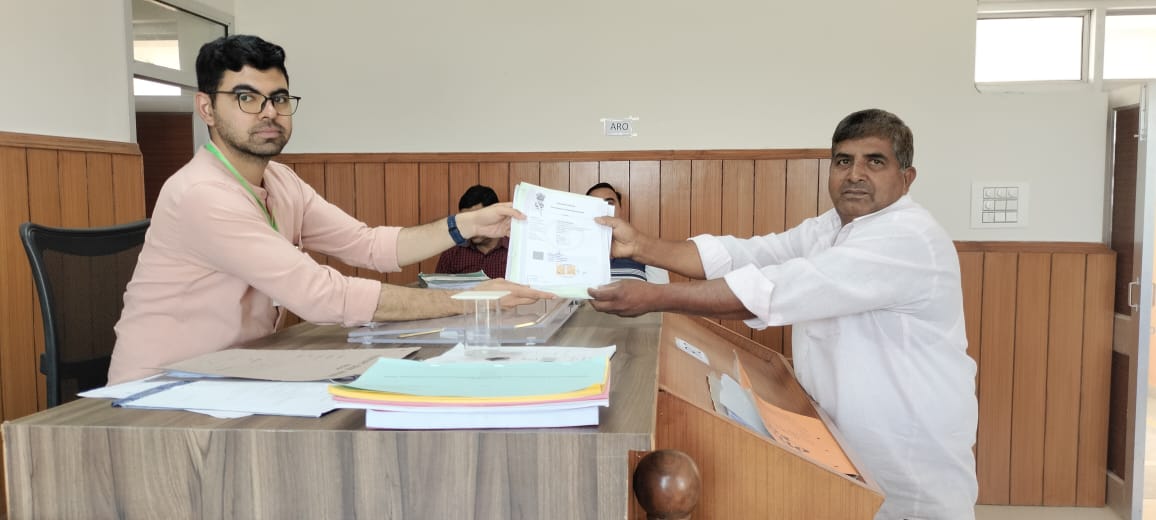 छठे एवं अंतिम दिन मंगलवार को जिला हमीरपुर में कुल 7 नामांकन पत्र दाखिल किए गए
