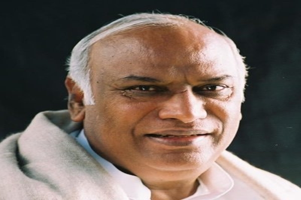 INDI alliance govt to provide 10 kg free grain to poor citizens, implement uniform GST rate: Congress President Mallikarjun Kharge