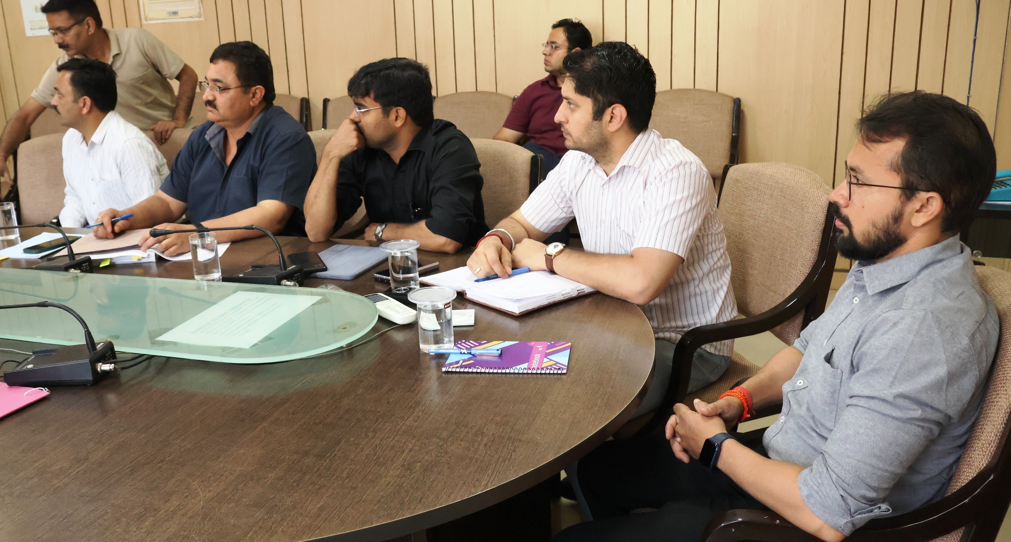 सामान्य पर्यवेक्षक विनीत नंदनवार की मौजूदगी में मंडी संसदीय निर्वाचन क्षेत्र की पोलिंग पार्टियां का अंतिम रेंडमाइजेशन हुआ