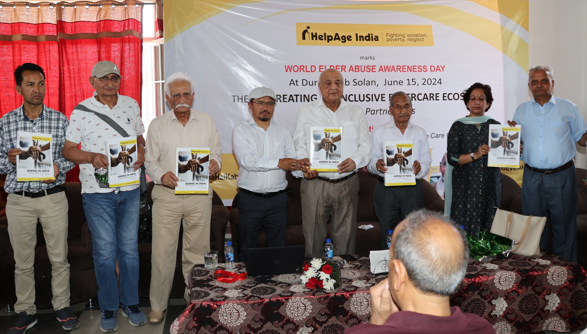 हेल्पऐज इंडिया एवं ओल्ड ऐज हेल्पलाइन सोसायटी के संयुक्त तत्वावधान में वर्ल्ड एल्डर अब्यूज अवेयनेस डे पर एक कार्यक्रम का आयोजन