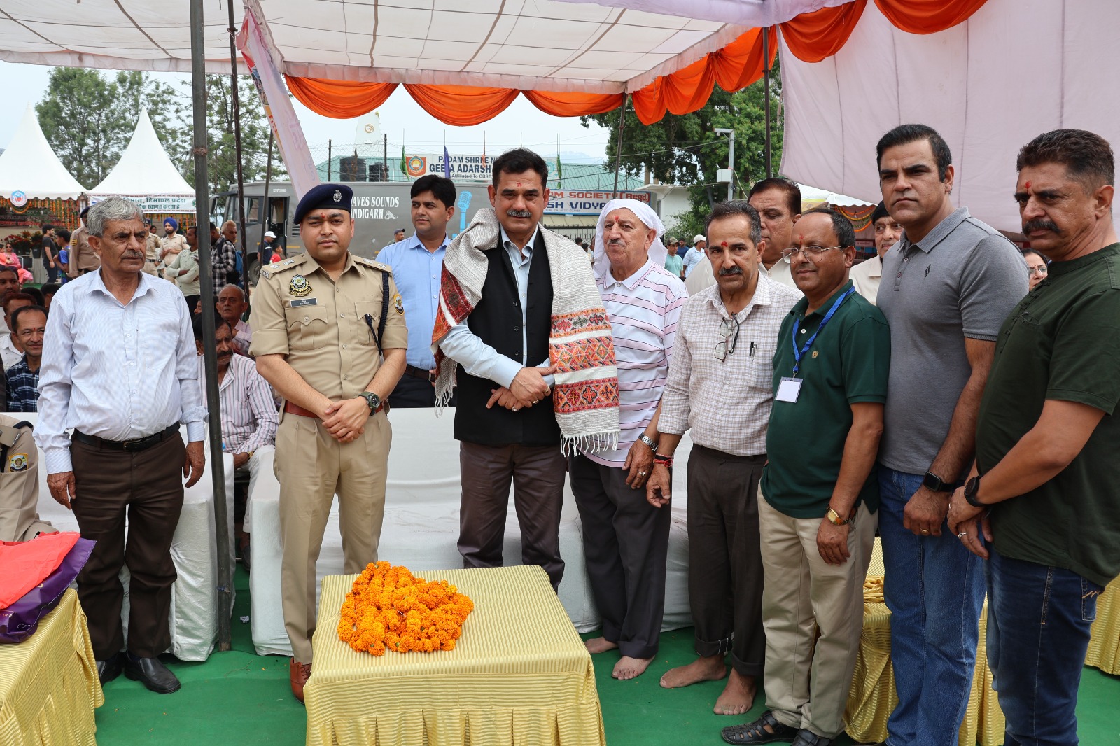 मुख्य संसदीय सचिव संजय अवस्थी ने माँ शूलिनी मेला के दौरान आयोजित विभिन्न प्रतियोगिताओं का विधिवत शुभारम्भ किया