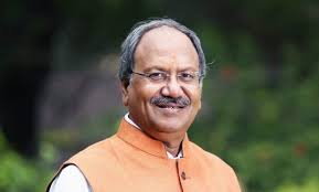 शिक्षा मंत्री बृजमोहन अग्रवाल ने मंत्री पद से इस्तीफा दे दिया