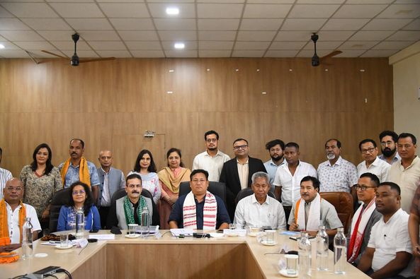 নৰ্থ-ইষ্টার্ন ডেভলপমেণ্ট কৰ্পৰেচনৰ সৈতে প্ৰমোদ বড়োৰ গুৰুত্বপূৰ্ণ বৈঠক
