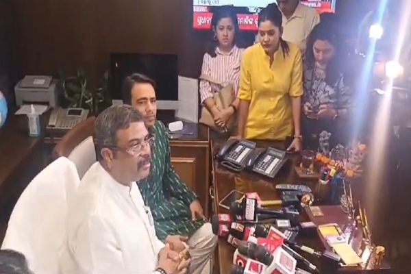 Government says no evidence of question paper leak found in the exam
