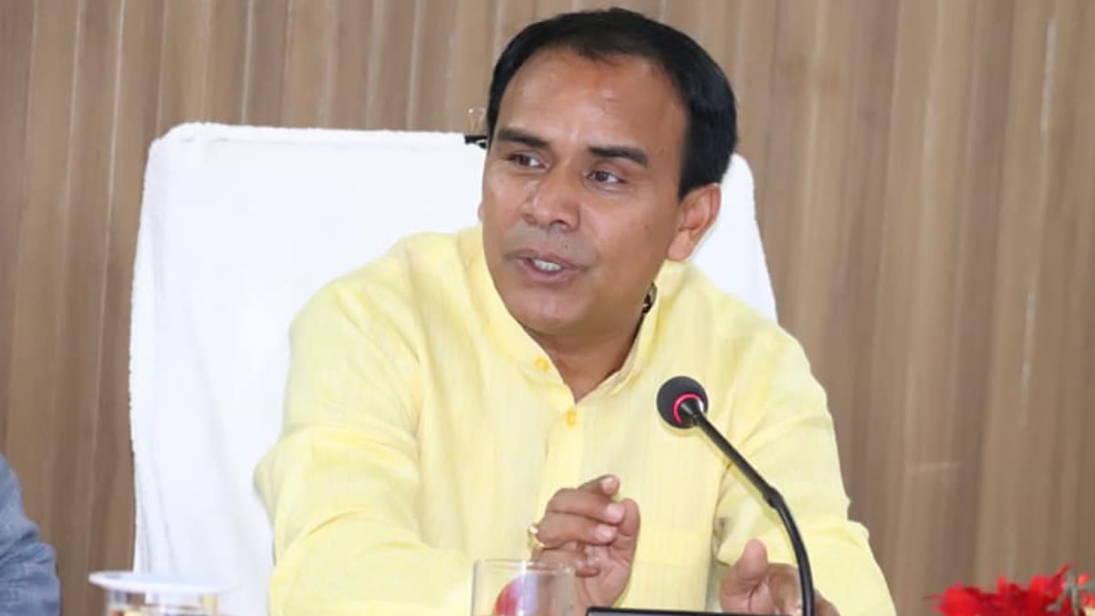 श्रीदेव सुमन विश्वविद्यालय में उत्तर पुस्तिकाओं के मूल्यांकन में हुई गड़बड़ी की होगी जांचः उच्च शिक्षा मंत्री
