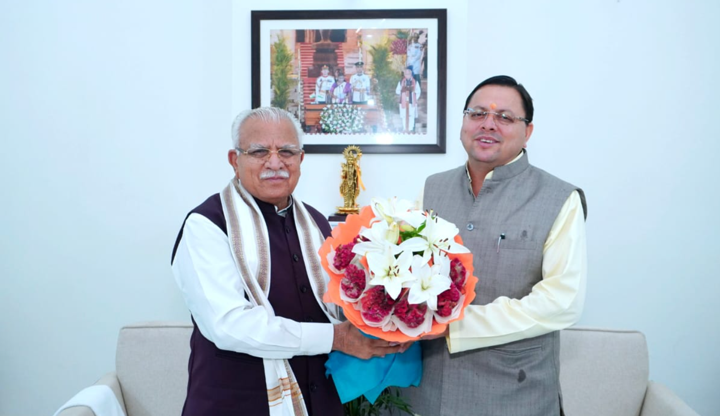 मुख्यमंत्री पुष्कर सिंह धामी ने नई दिल्ली में केंद्रीय विद्युत मंत्री मनोहर लाल खट्टर से भेंट की