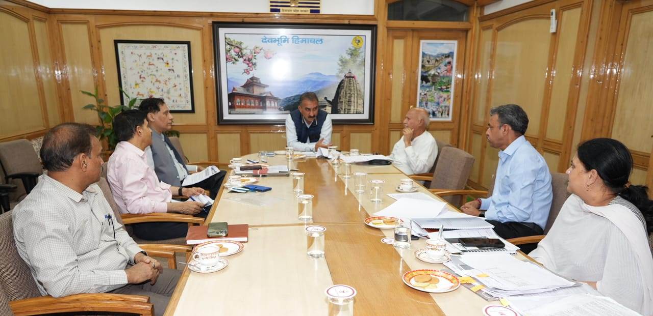 मुख्यमंत्री ठाकुर सुखविंदर सिंह सुक्खू ने मिल्कफेड की समीक्षा बैठक की अध्यक्षता की