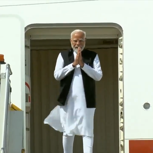 जी-सेवन परिषदेत भावी पिढीसाठी उत्तम जगाची निर्मिती करण्यासाठी सर्वांनी वचनबद्धता दर्शवल्याचं प्रधानमंत्र्यांचं प्रतिपादन