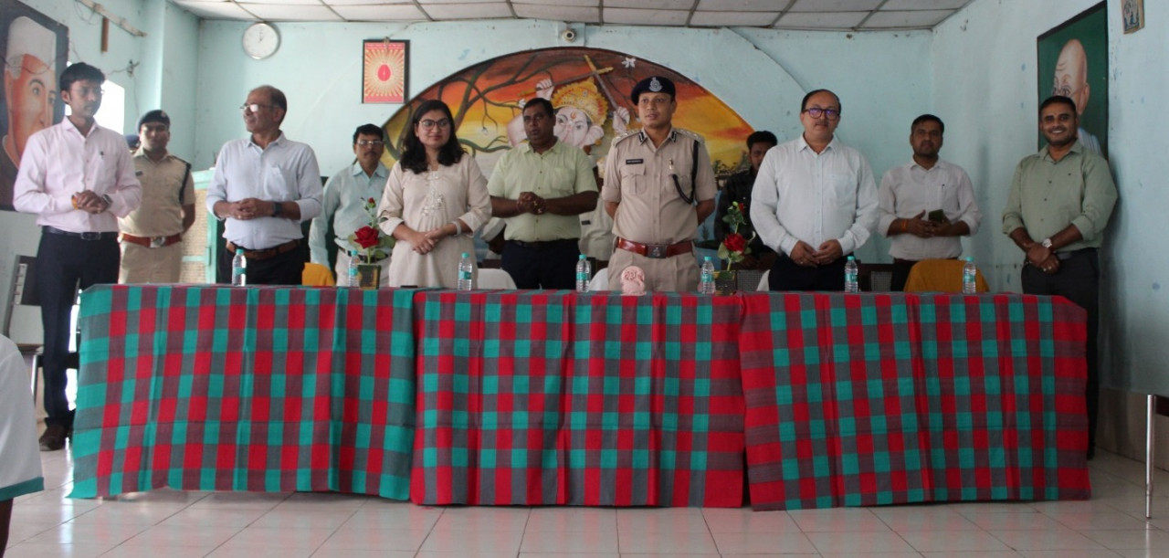 केन्द्रीय जेल रायपुर में कैदियों को कौशल विकास और स्व-रोजगार का प्रशिक्षण प्रदान किया गया