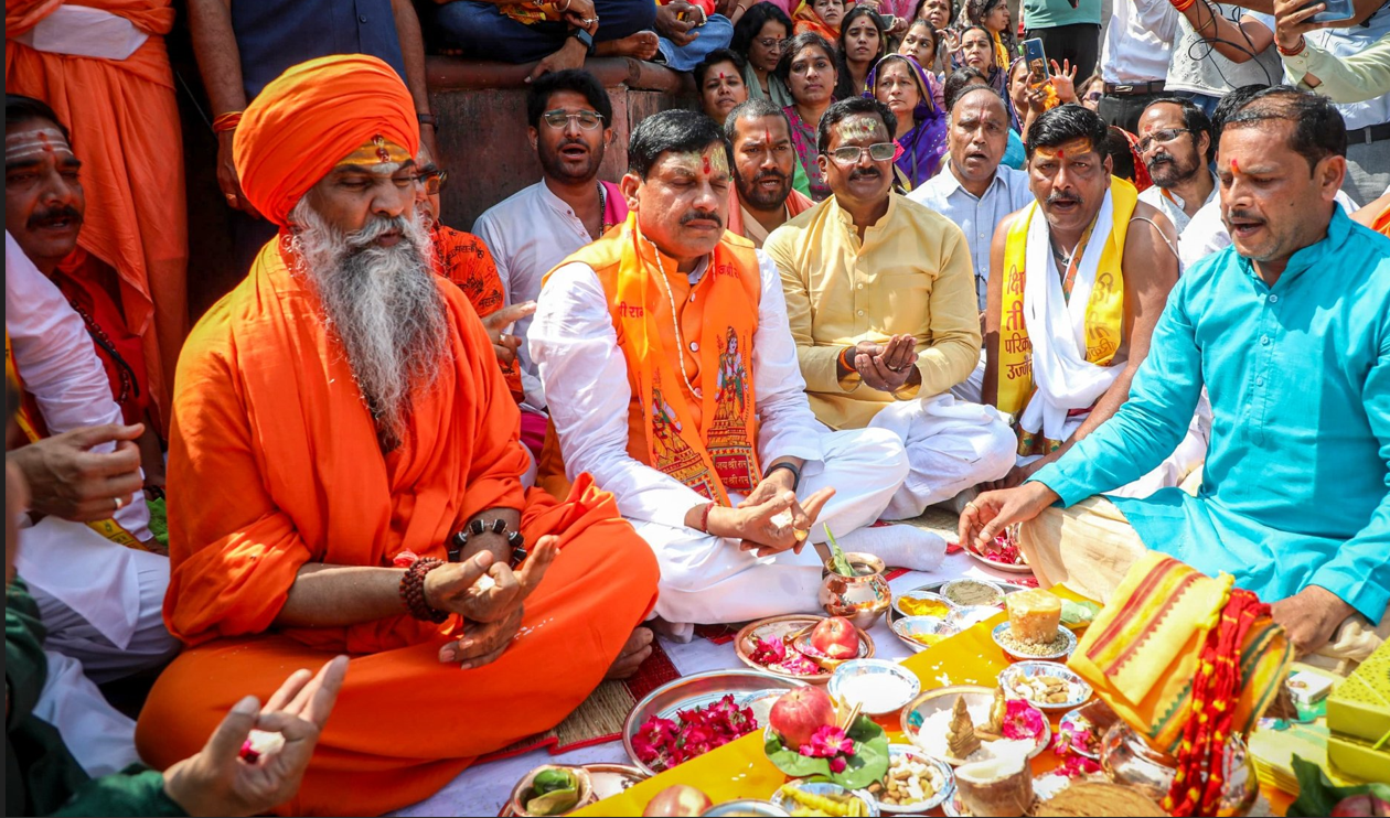 मुख्यमंत्री डॉ. मोहन यादव ने उज्जैन में शिप्रा तीर्थ परिक्रमा का किया शुभारंभ