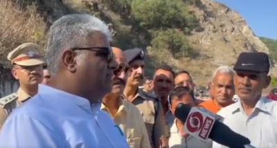 केंद्रीय मंत्री भूपेंद्र यादव ने टिहरी जिले में वन रेंजों का दौरा कर वनाग्नि प्रभावित क्षेत्रों का जायज़ा लिया