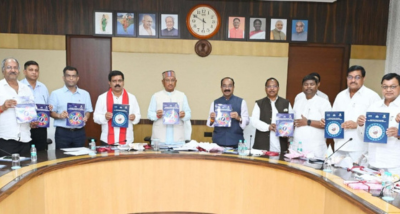 छत्तीसगढ़ के मुख्यमंत्री विष्णुदेव साय ने राज्य नीति आयोग द्वारा तैयार ”एसडीजी डिस्ट्रिक्ट प्रोग्रेस रिपोर्ट” और ”एसडीजी स्टेट प्रोग्रेस रिपोर्ट” का विमोचन किया