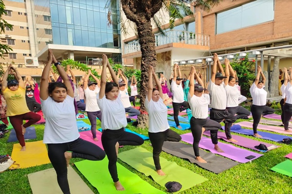 बांग्लादेश में भारतीय उच्चायोग कल अंतर्राष्ट्रीय योग दिवस के अवसर पर योग कार्यक्रम का आयोजन करेगा