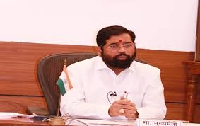 जनतेला विश्वासात घेतल्याशिवाय कुठल्याही प्रकल्पाचं काम पुढे नेणार नसल्याची मुख्यमंत्र्यांची ग्वाही