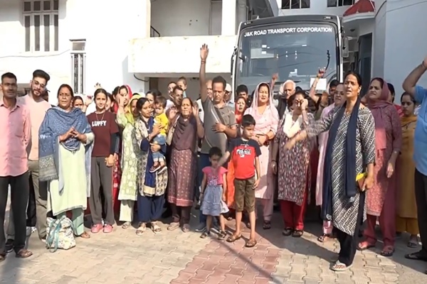 J&K: Annual Kheer Bhawani mela commences amid tight security