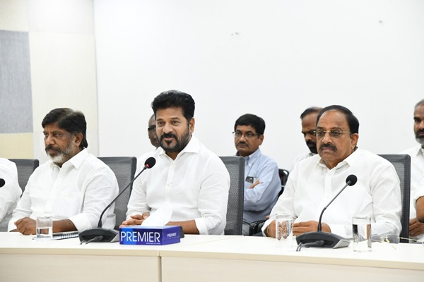 Telangana state cabinet approves proposal to waive crop loans for each farmer in the state by Aug 15  