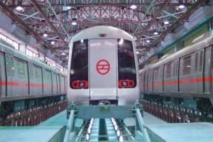 दिल्ली मेट्रो की केबल चोरी के मामले में दिल्ली मेट्रो पुलिस ने 5 लोगों को गिरफ्तार किया