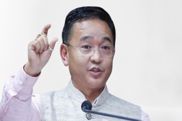 सिक्किम के मुख्यमंत्री प्रेम सिंह तमांग ने आज अपनी मंत्रिमंडल की पहली बैठक की