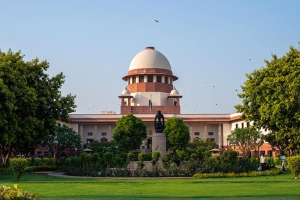Supreme Court rebukes Delhi government over water wastage & tanker mafia, seeks action report